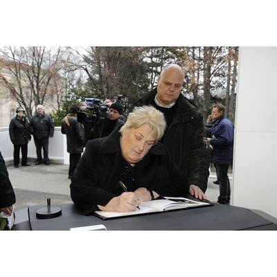 Trauerfeier: Abschied von Ludwig Hirsch 