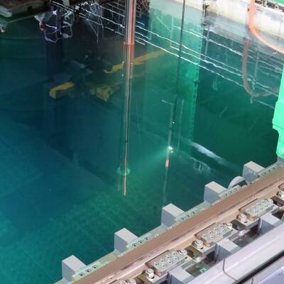 Fukushima: Brennstäbe werden geborgen