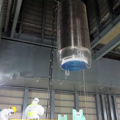 Fukushima: Brennstäbe werden geborgen