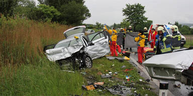Unwetter: Feuerwehren im Großeinsatz 