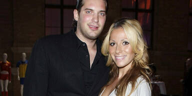 G&uuml;lcan Kamps, Sebastian Kamps