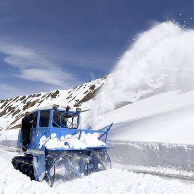 Schneeräumung auf der Großglockner-Hochalpenstraße 