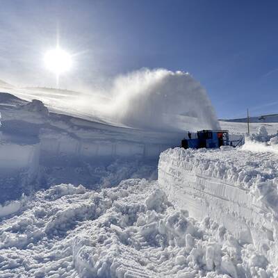 Schneeräumung auf der Großglockner-Hochalpenstraße 