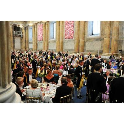 Victorias Traumhochzeit: Party bis 5 Uhr früh