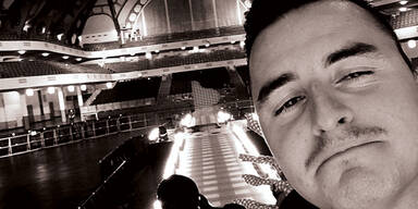 Gabalier: &raquo;Movember&laquo;-Schnauzer f&uuml;r Wien!