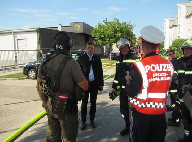 Cobra verhindert mit Schüssen Detonation