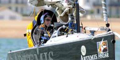 Querschnittsgelähmte Frau will GB umsegeln