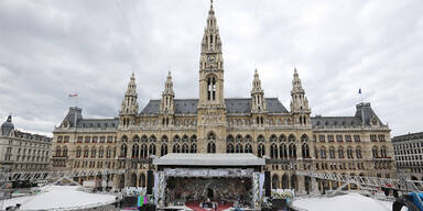 Rathausplatz fertig für Life Ball 2014