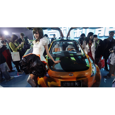 Auto China 2010: Luxuswagen statt Fahrrad 