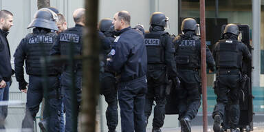 Geiselnahme in Pariser Bank endet unblutig