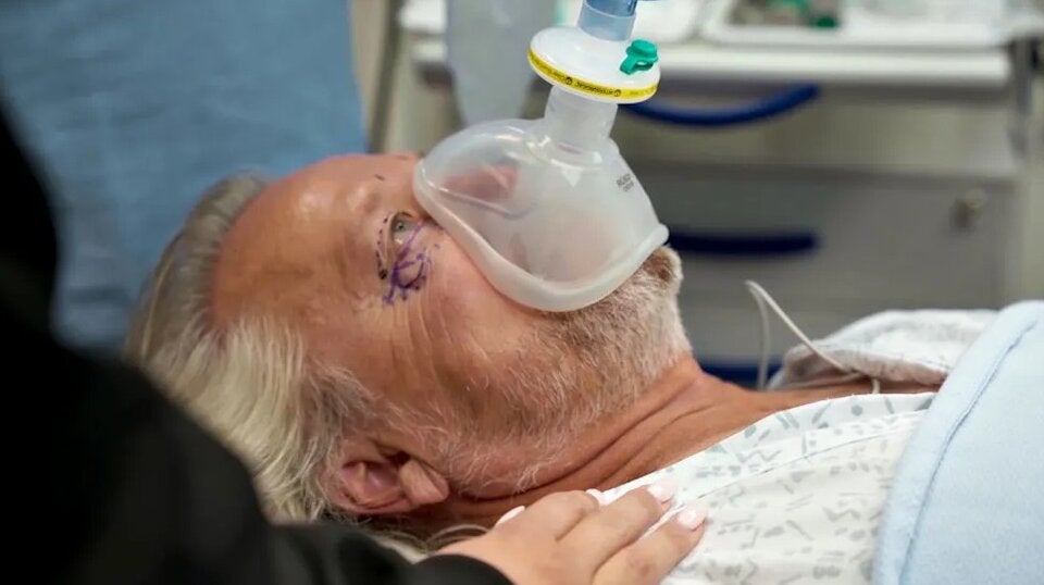 Robert Geiss unter dem Messer