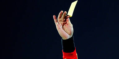 Referee mit 2 Promille am Platz