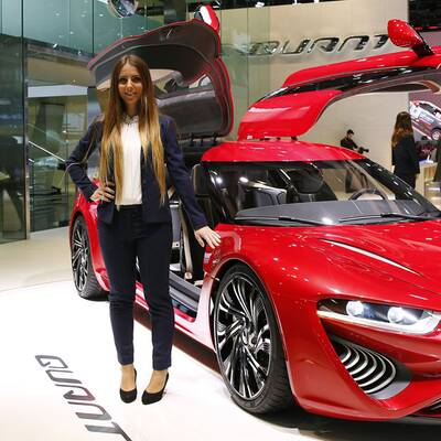 Genf 2015: Die Hostessen