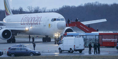 Flugzeug nach Genf entführt