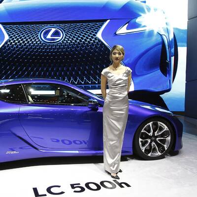 Genf 2016: Die Hostessen