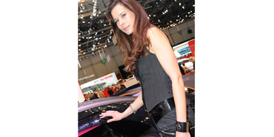 Die heißesten Girls des Genfer Autosalons
