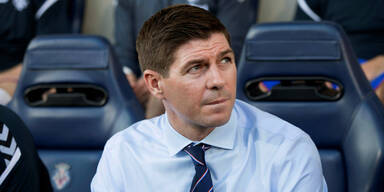 Fan-Attacke bei Rangers vor Rapid-Spiel