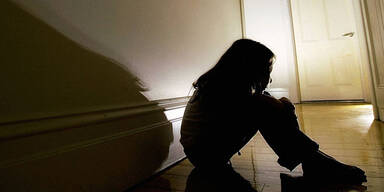 Pfarrer wegen Missbrauchs von Kindern in U-Haft