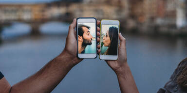 700.000 verlieben sich im Netz