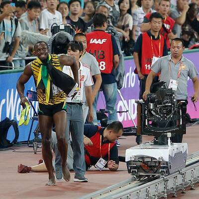 Kamera-Depp mäht Bolt um