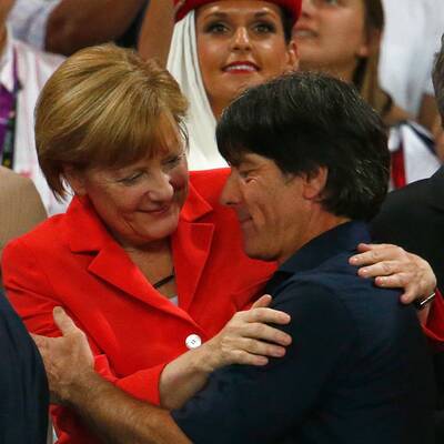 So jubeln Merkel & Gauck