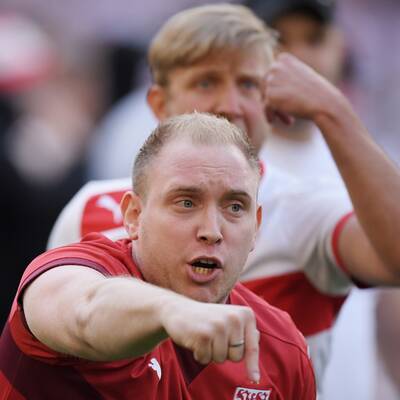 Die Bilder zum Platzsturm der VfB-Fans