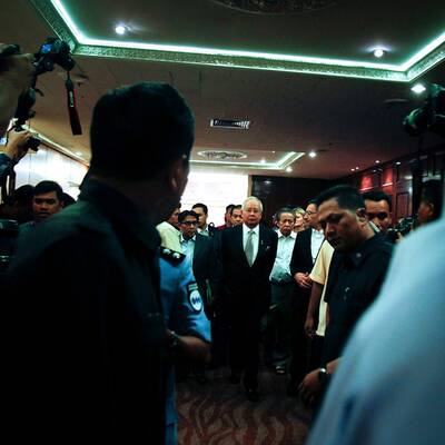 Hinweise auf vermissten Flieger im Süden des Indischen Ozeans