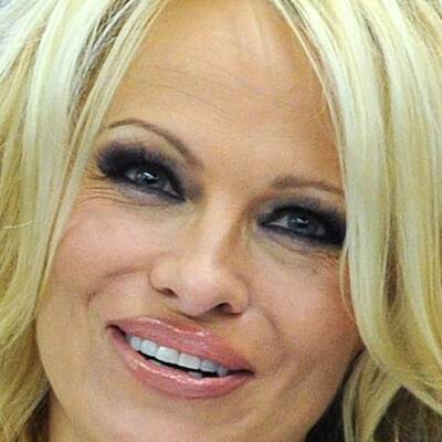 Lugner-Gast Pam verzwaubert Wien