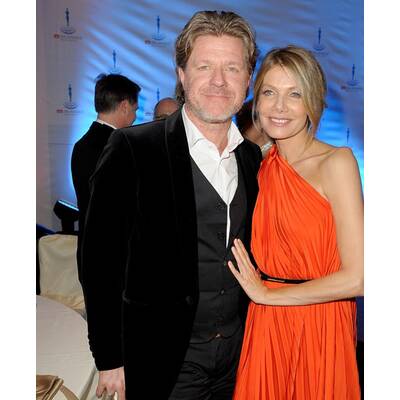 Schöne Roben, lange Beine, runde Bäuche...