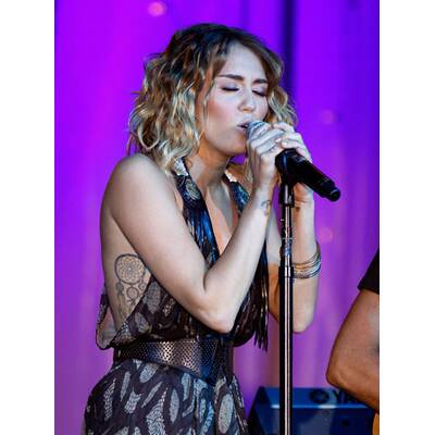 Miley Cyrus & Liam Hemsworth verlobt?