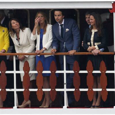 Die Middletons durften bei der Schiffsparade auf der Themse mitfahren. 