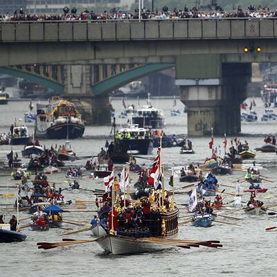 Weltrekord: 1.000 Schiffe ehrten Queen Elizabeth II.