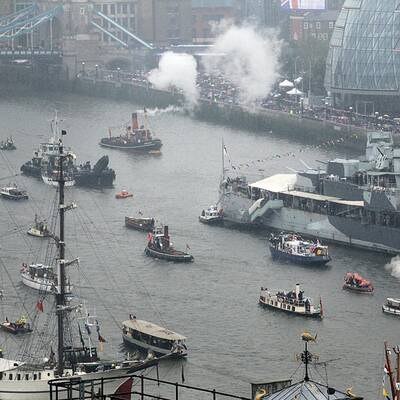 Weltrekord: 1.000 Schiffe ehrten Queen Elizabeth II.