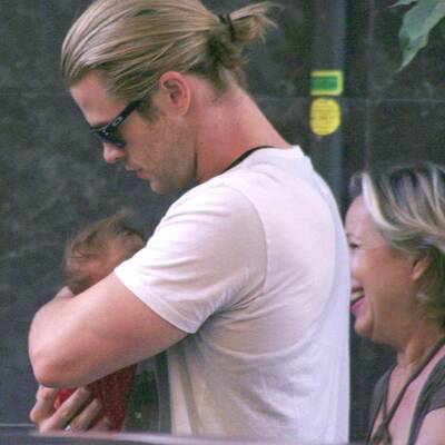 Chris Hemsworth: Stolzer Papa