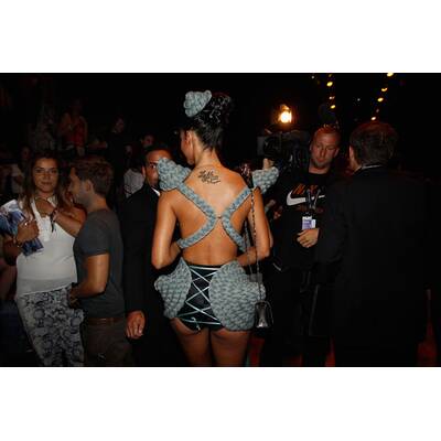 Micaela Schäfer im Bondage-Look