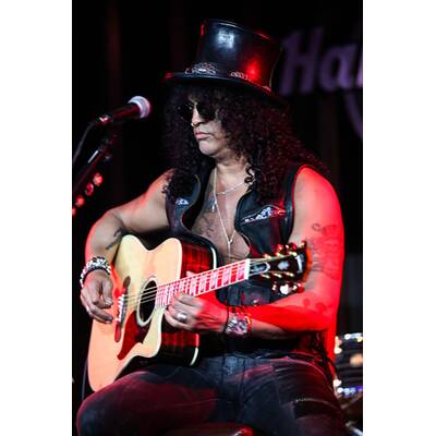 Slash: Stern am Hollywood Walk of Fame