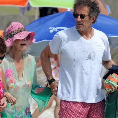 Herzogin von Alba: Bikini-Urlaub mit 85