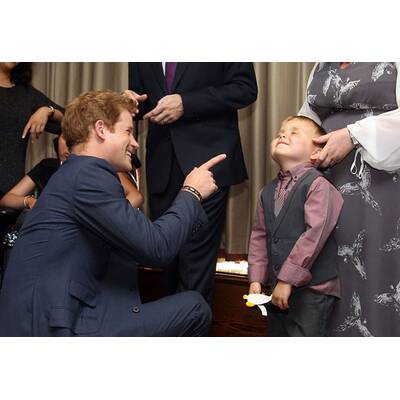 Prinz Harry: Gut gelaunt nach Nackt-Skandal