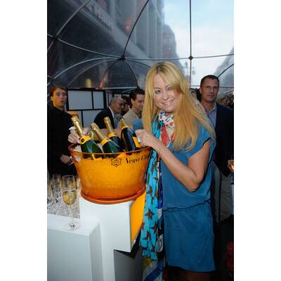 Jenny Elvers-Elbertzhagen: Champagner-Liebe