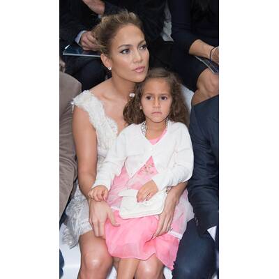 Jennifer Lopez in Paris