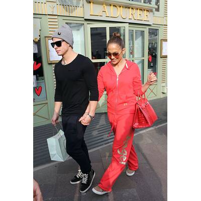 Jennifer Lopez & Casper Smart unterwegs in London