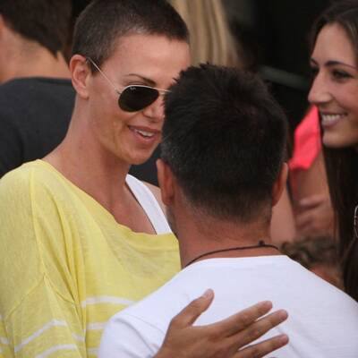 Charlize Theron: Ungeschönt in Südafrika