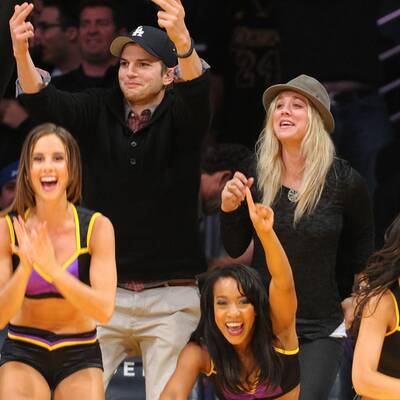 Ashton Kutcher: Flirt mit Kaley Cuoco?