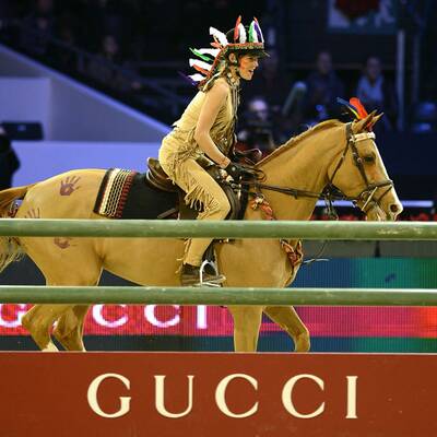 Charlotte Casiraghi auf Winnetous Spure