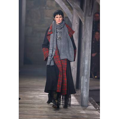 Chanel Métiers d'Art 2013