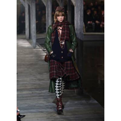 Chanel Métiers d'Art 2013