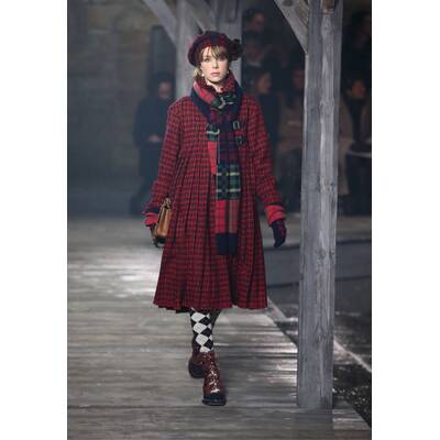 Chanel Métiers d'Art 2013