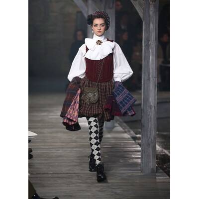 Chanel Métiers d'Art 2013