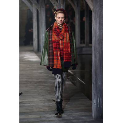 Chanel Métiers d'Art 2013