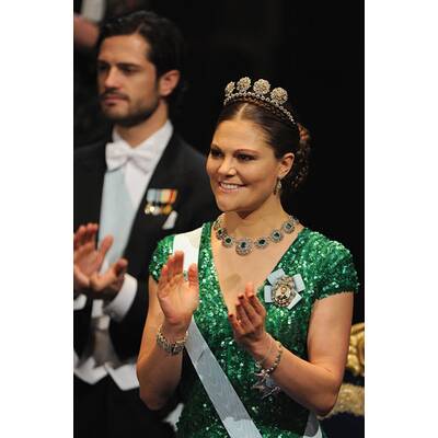 Schweden-Prinzessinnen bezaubern bei Nobelpreis-Zeremonie